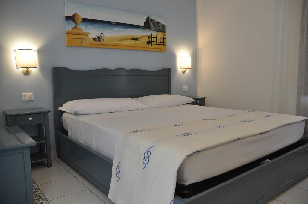 Athena Bed & Breakfast San Vito Lo Capo Cameră foto